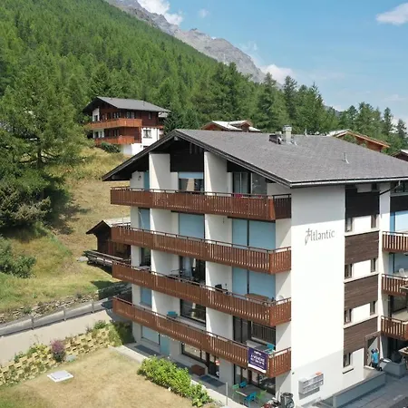 Kuscheliges Nest Fuer Zwei: Guenstiges Studio In Den Schweizer Alpen Saas Fee Extérieur photo