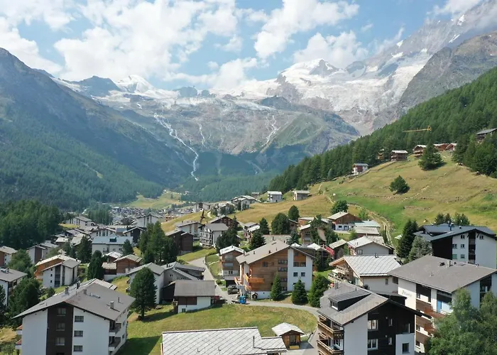 Kuscheliges Nest Fuer Zwei: Guenstiges Studio In Den Schweizer Alpen